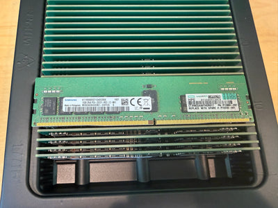 Samsung 16GB 2Rx8 DDR4-2933 ECC RDIMM Server RAM (M393A2K43CB2-CVF)