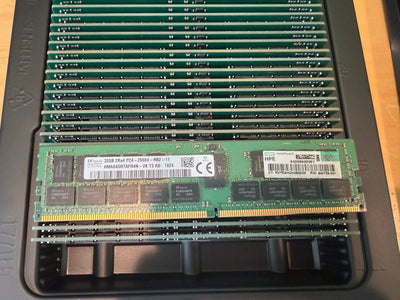 SK Hynix 32GB 2Rx4 DDR4-2666 ECC RDIMM Server RAM (HMA84GR7AFR4N-VK)