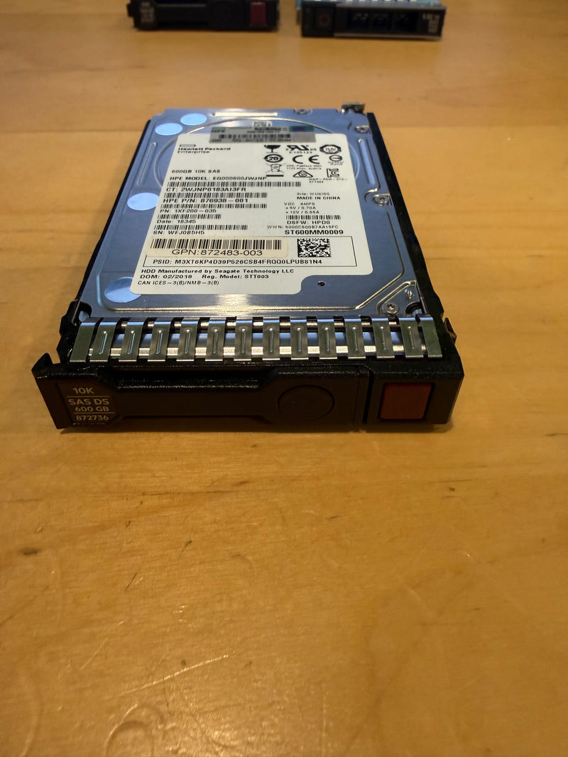 HPE 600GB 10K SAS 12G 2.5 inch SFF HDD with HPE Smart Carrier Tray (876938-001)